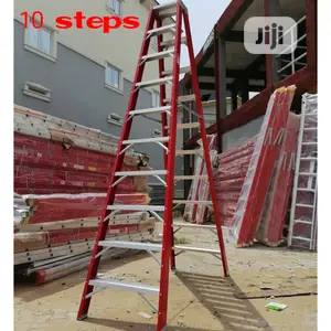 Fibreglass Step Ladder