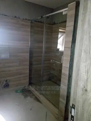 Bathing Glass Cubicle