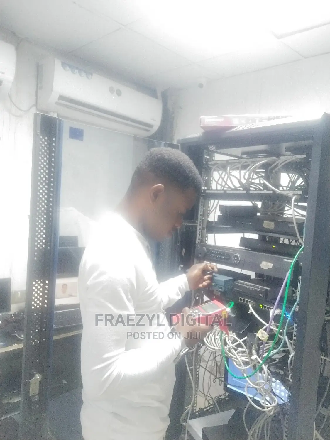 Network Specialist