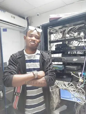 Network Specialist