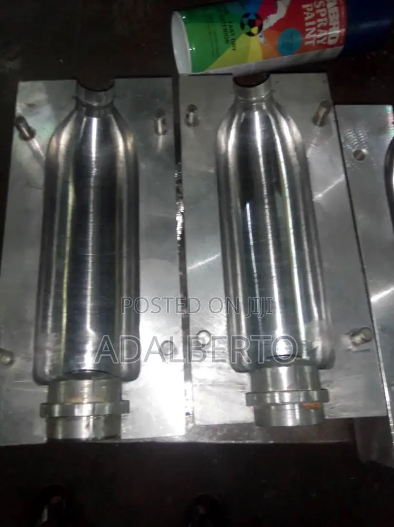 Customized Bottle Mould