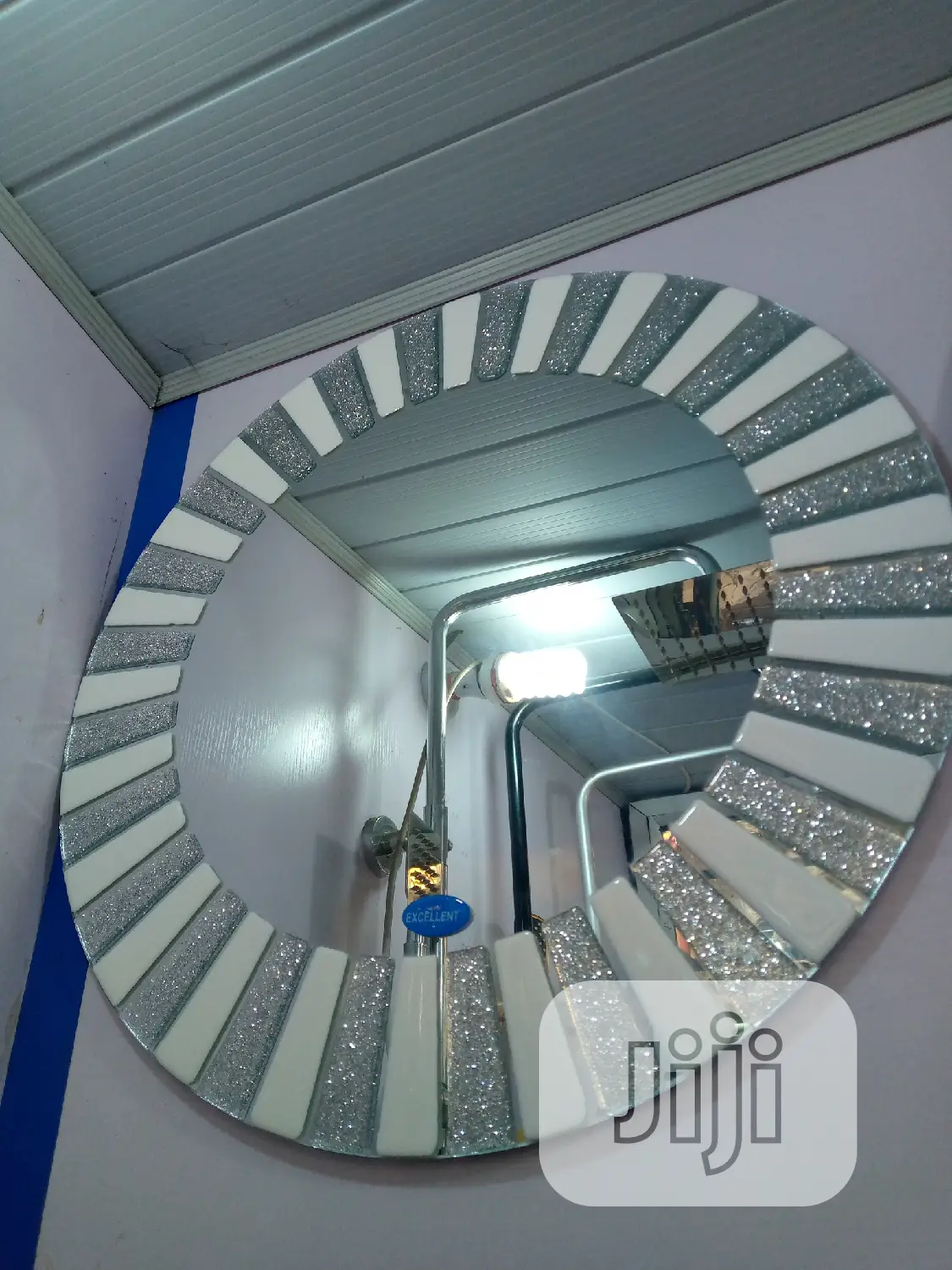 Excellent Round Mirror