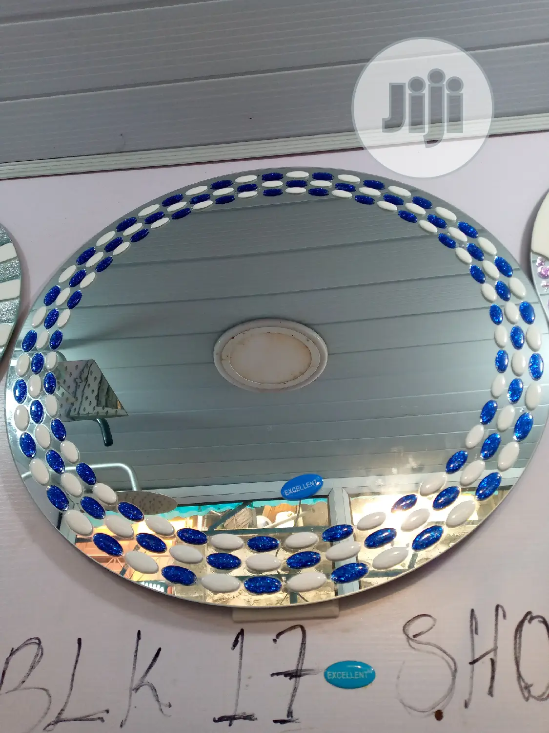 Excellent Round Mirror