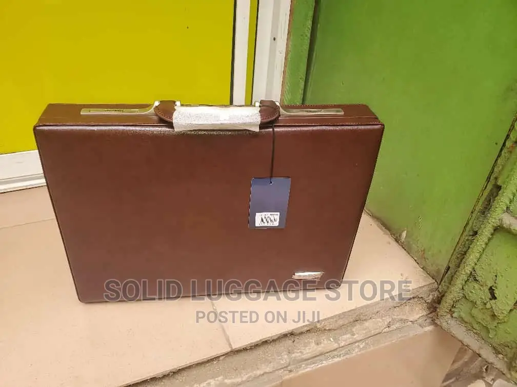 Sonada Leather Briefcase