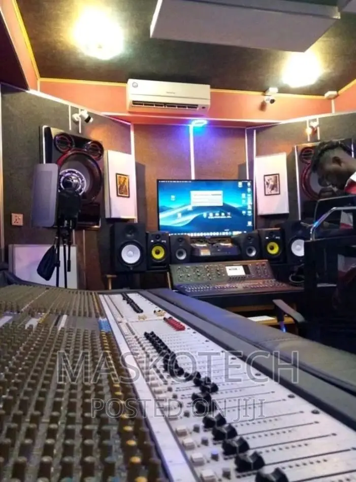 Sound Proofing, Studio Making and Acoustic Boards, Base Trap
