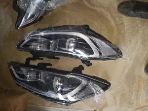 Headlight Set for Hyundai Elentra 2017