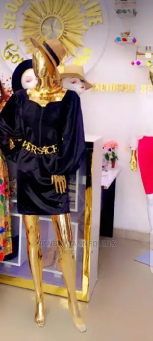 Size 8 Faceless Female Gold Chrome Mannequins