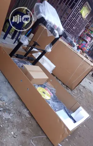 2hp Threadmill(Techno Fitness)