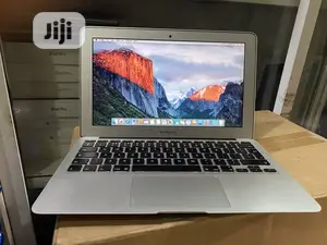 Laptop Apple MacBook Air 4GB Intel Core I5 128GB