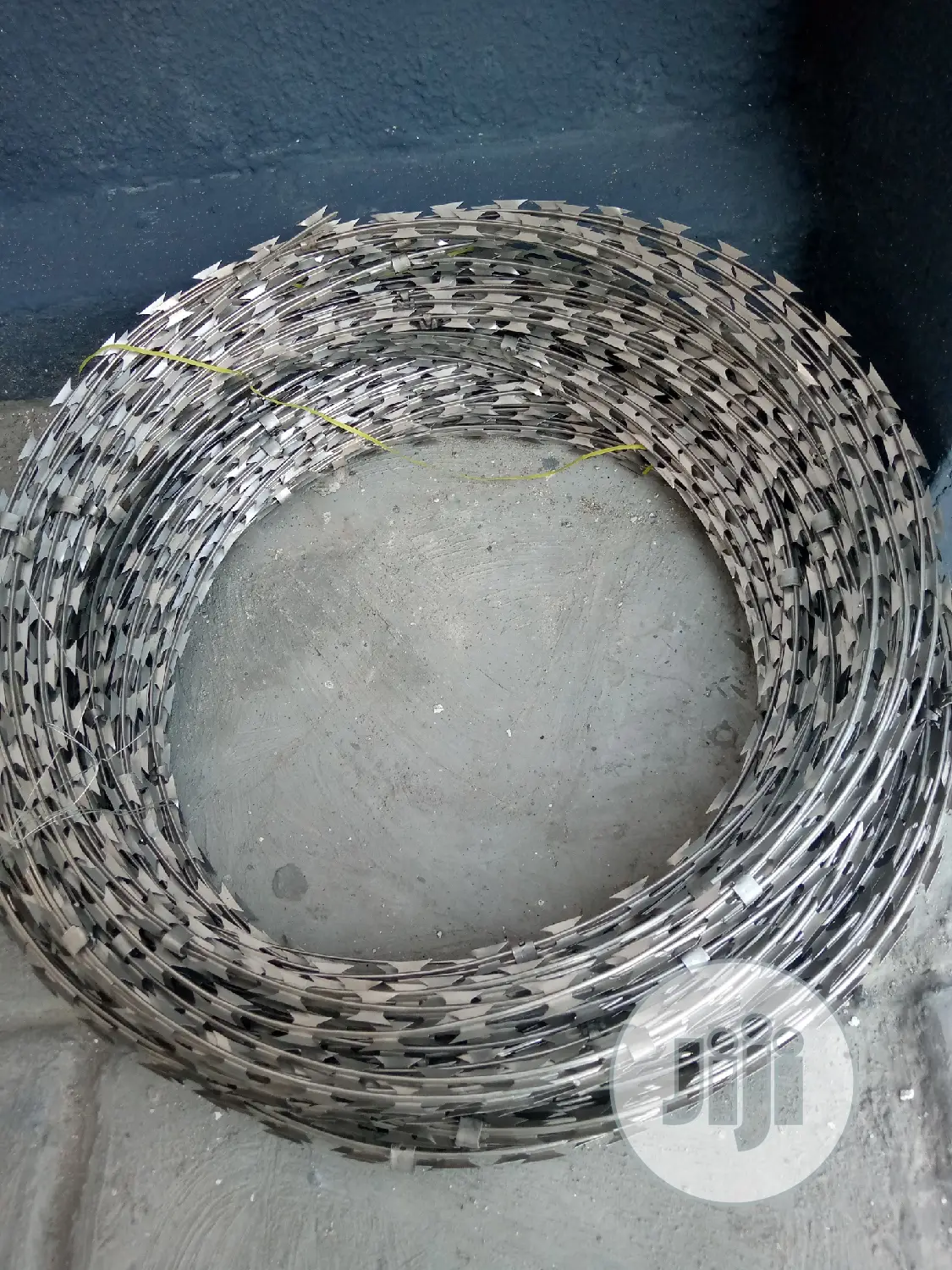 Secury Wire(Barb Wire); Galvanized, Stainless And Army Type
