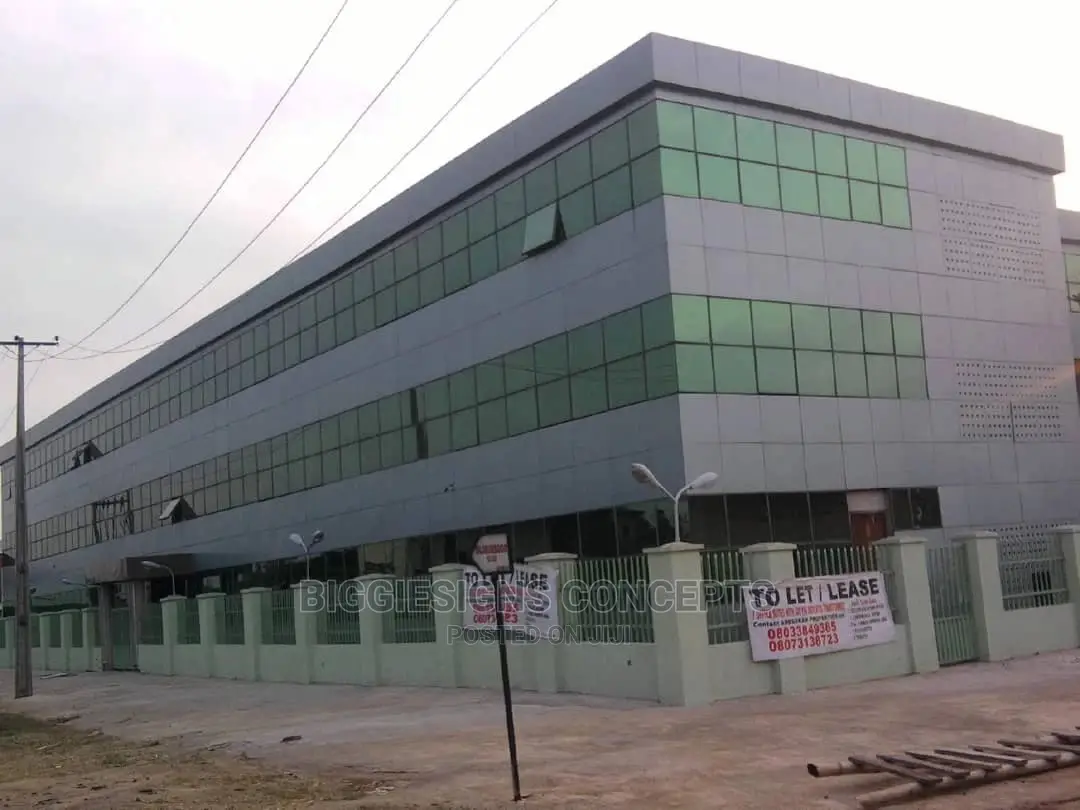 Aluminium Composite Board Cladding Chemical Cleaning Service