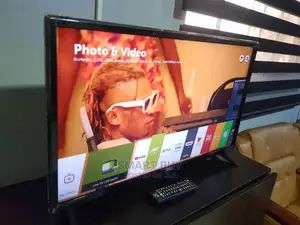 Lg 32 Inches Web O.S FHD Smart Tv