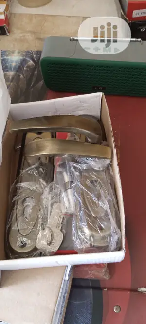 Door Keys Handle