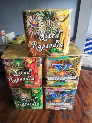 Buy 25shorts Fireworks for Christmas and New Year .