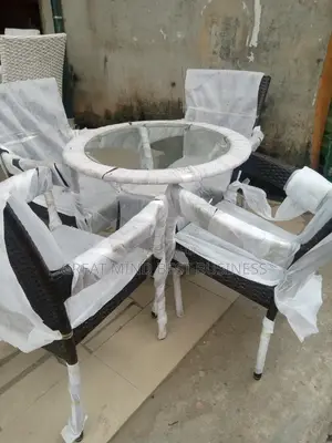 Out Door Table Chairs