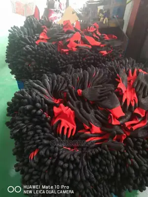 Hand Glove