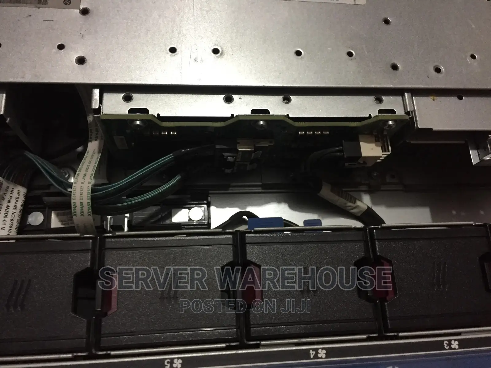 Server HP ProLiant DL380P Gen8 32GB Intel Xeon HDD 1T