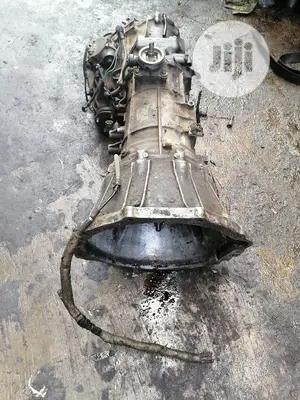4 Pin Gear Box Toyota Land Cruiser. Call/Whatsapp.