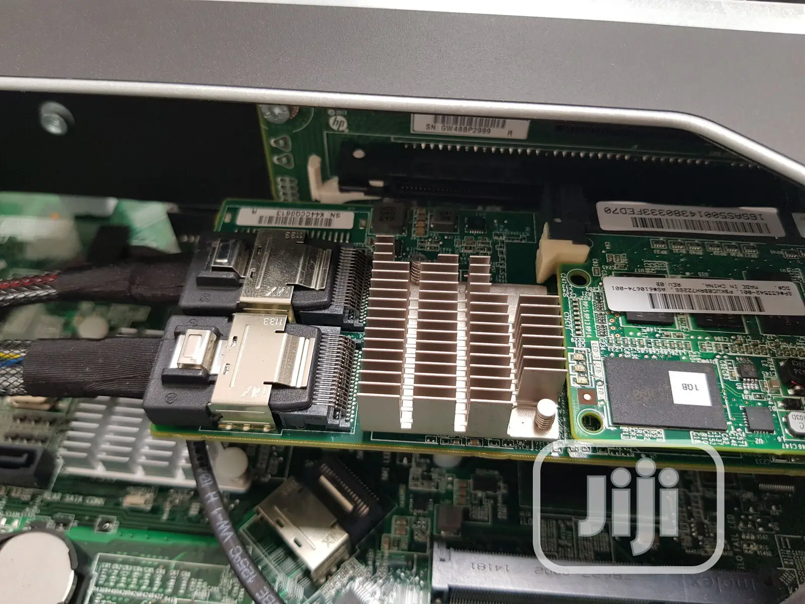 Server HP ProLiant DL 32GB Intel Xeon HDD 2T