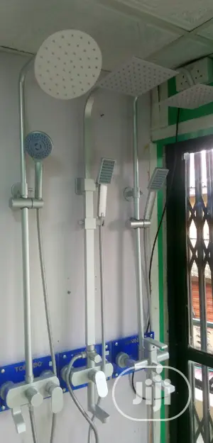Anti Rust Standing Shower Sets