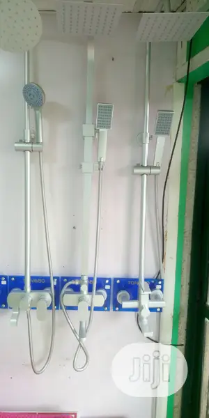 Anti Rust Standing Shower Sets