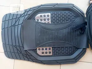 Black Floor Mat