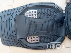 Black Floor Mat
