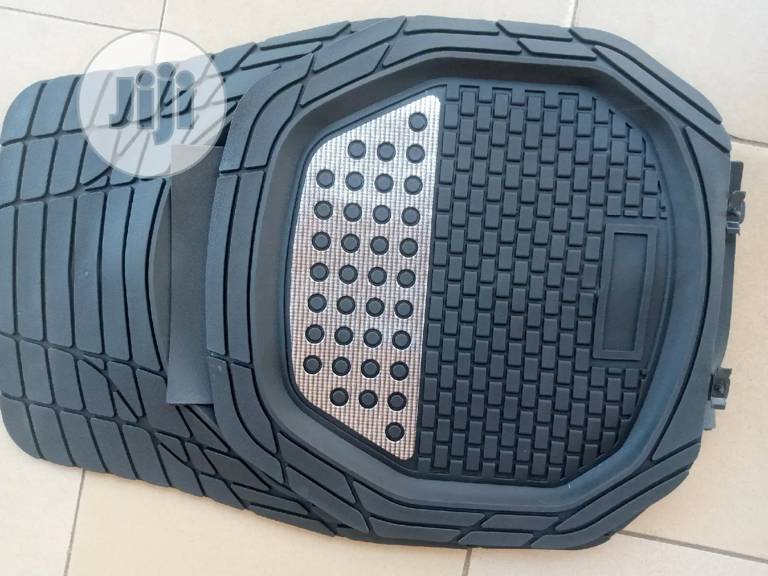Black Floor Mat