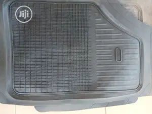 Black Box Floor Mat