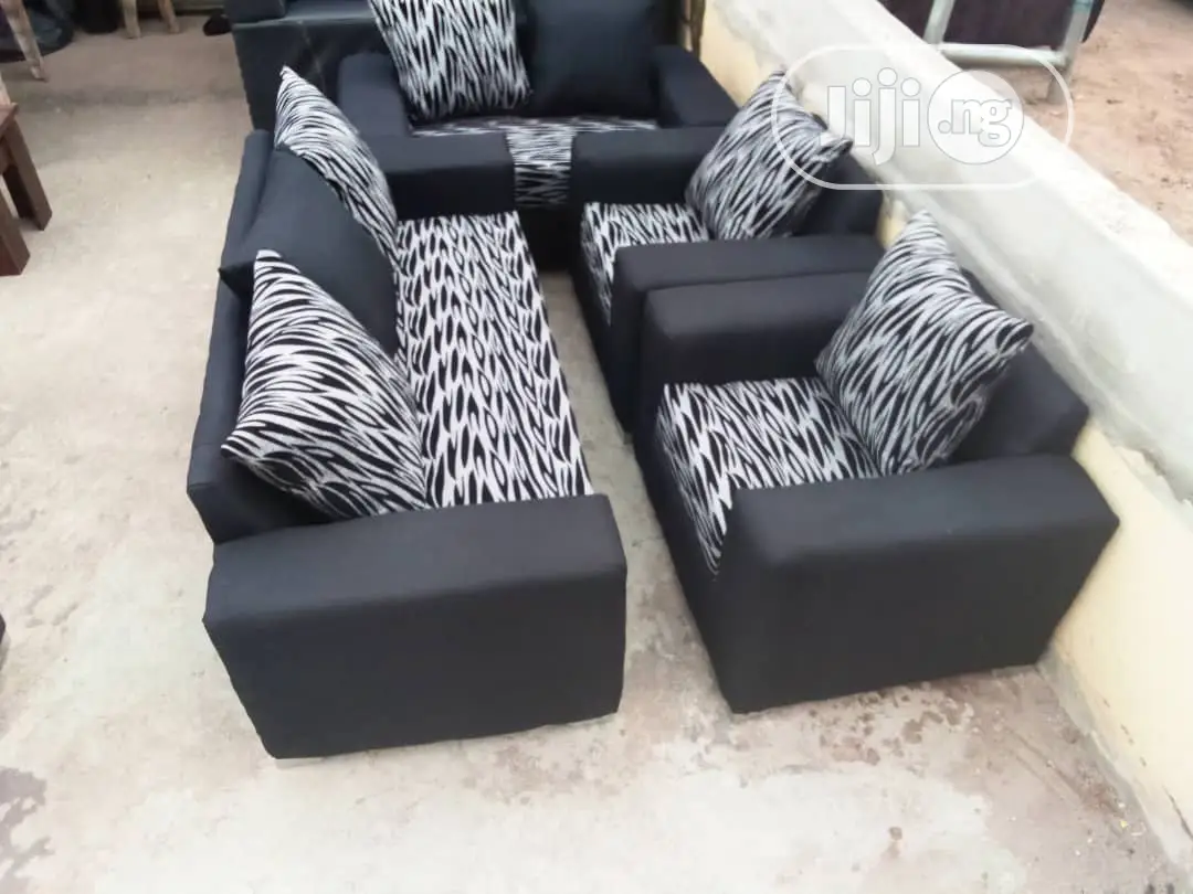 7 Seater Stripe Black Sofa