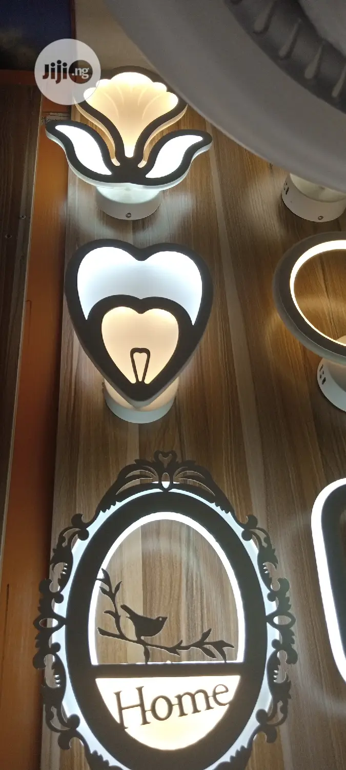 Dining Light, Chandeliers And Wall Bracket