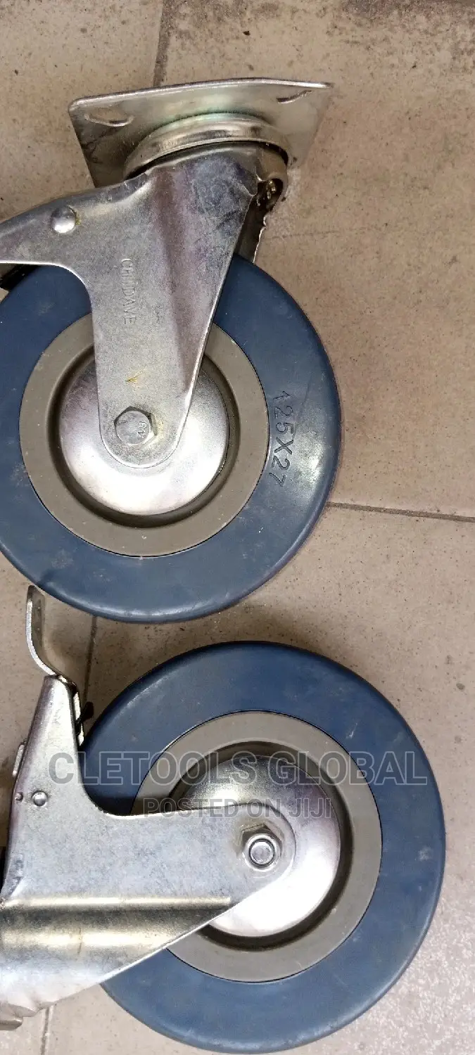 1set Of Tyres