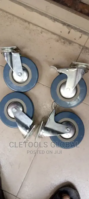 1set Of Tyres