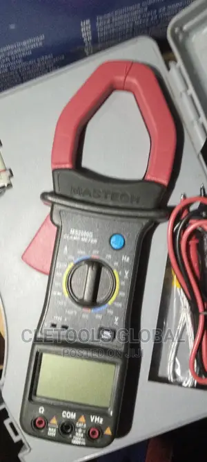 Digital Clamp Meter Ms2000g