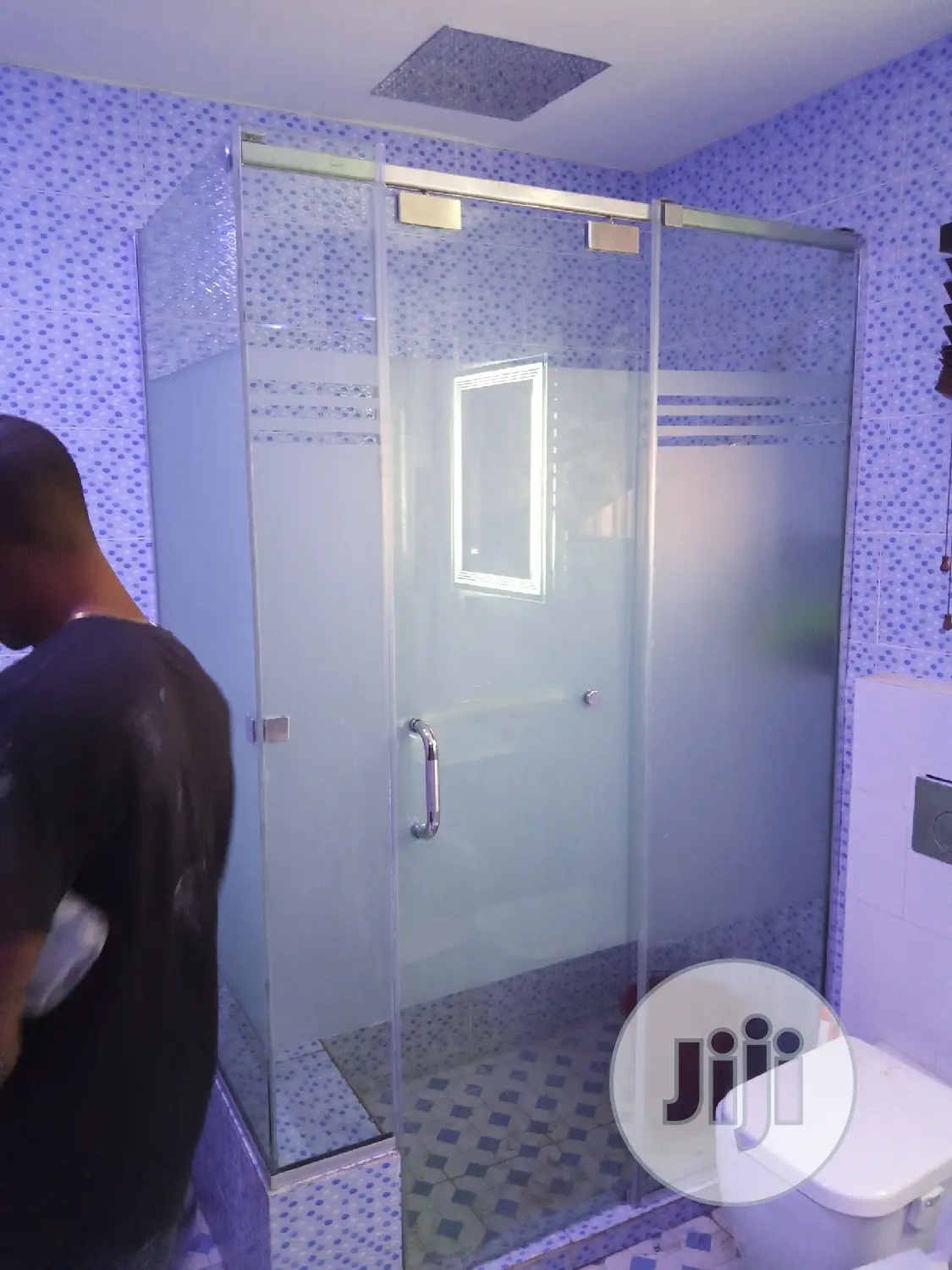 Luxury Shower Cubicles (T)