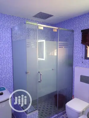 Luxury Shower Cubicles (T)