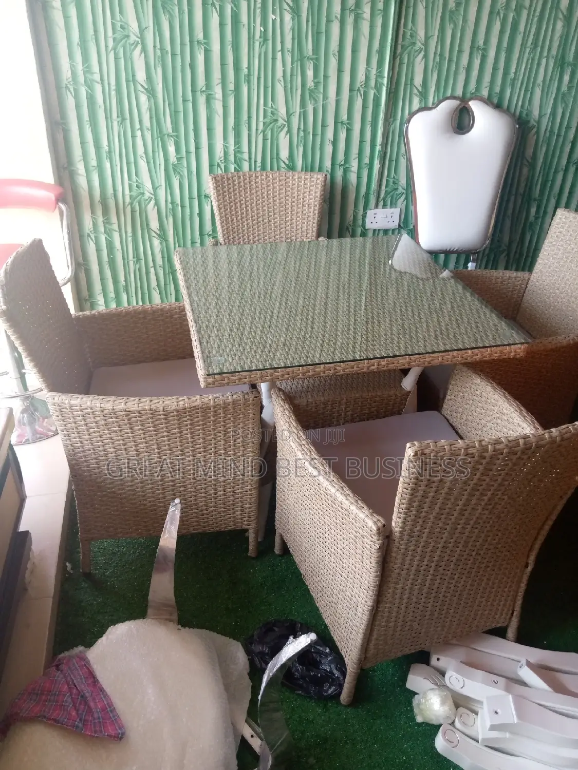 Out Door Basket Chair and Table