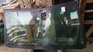 Windscreen Glass for Toyota Tundra 2015 to 2019 + Others