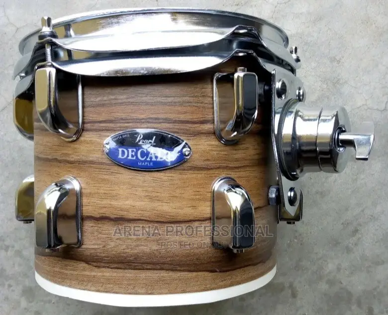 Pearl 5pcs Drum Set