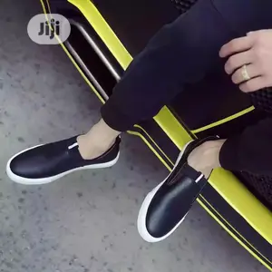Men's Sneakers , Flat Black Shoes