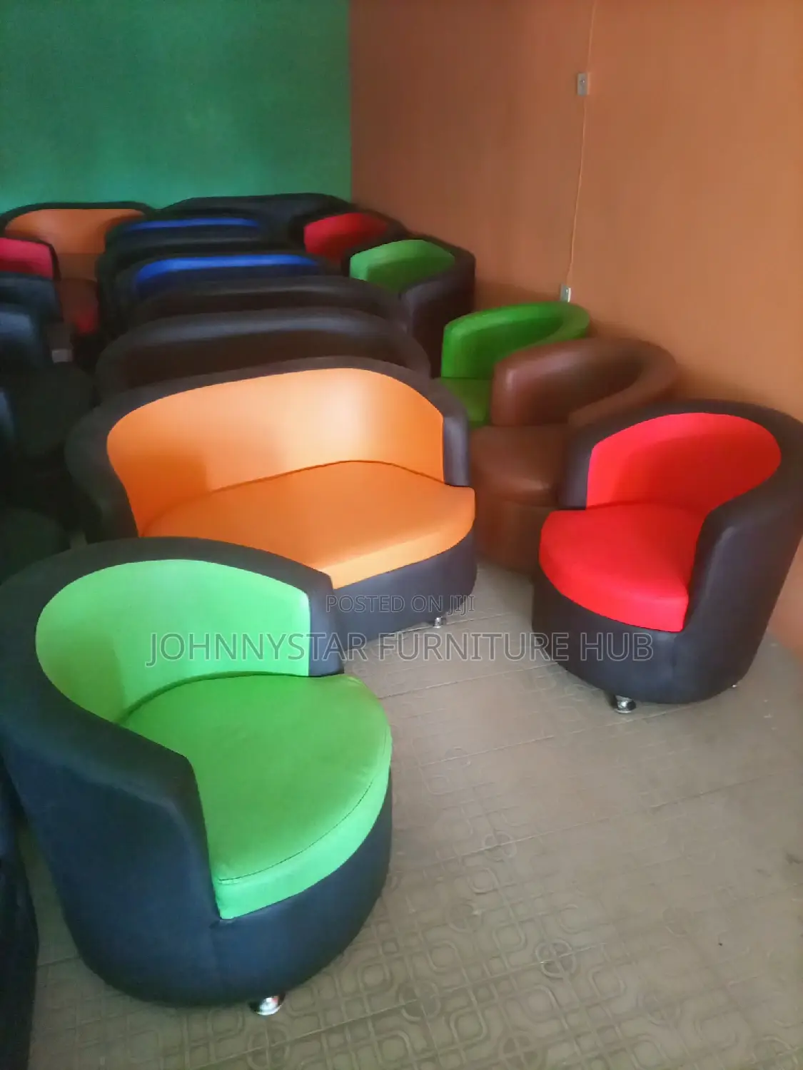 Lounge Sofas Chairs Single