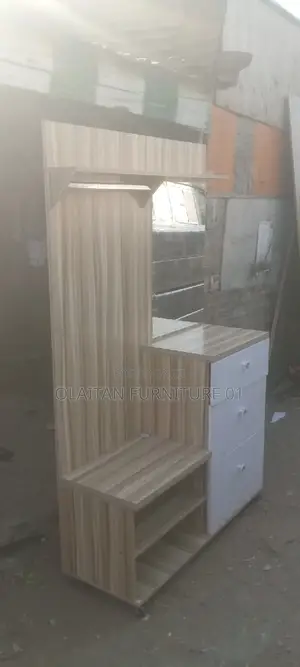Dressing Table +Hanging Space+ Shoe Rack Space