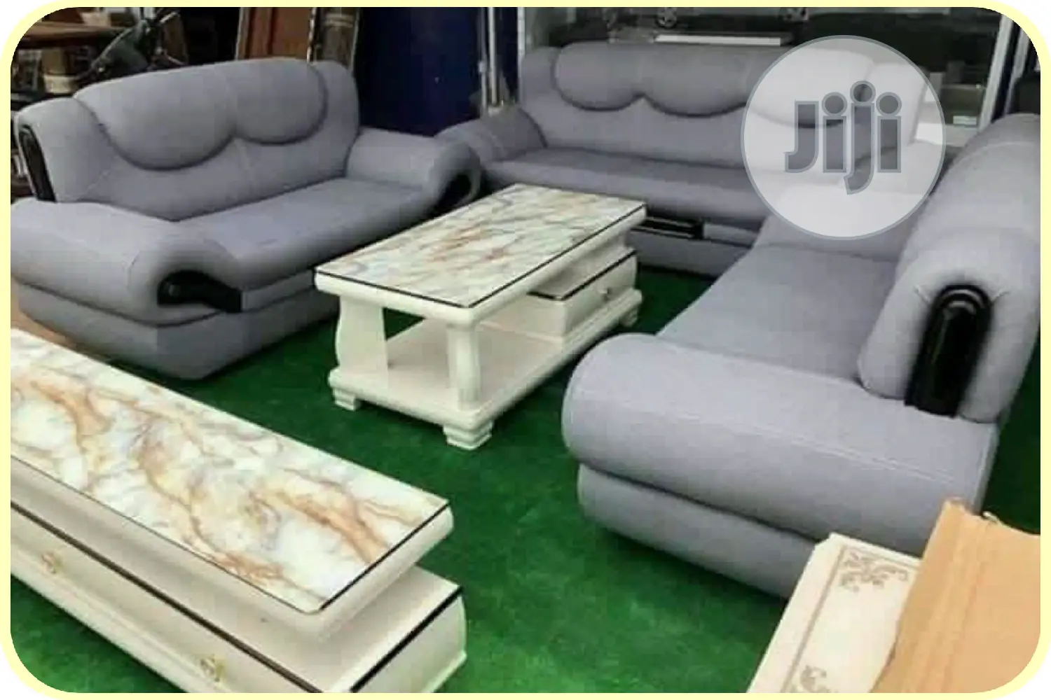 Complete Set of Sofa With Center Table