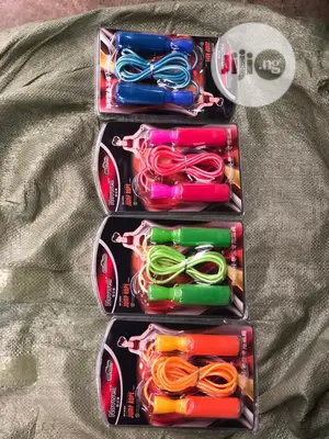 Light Skipping Ropes