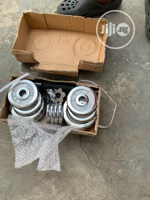 20kg Dumbell ( Adjustable)