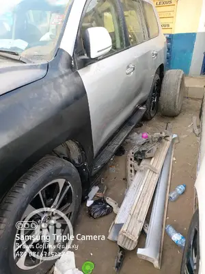 Toyota Land Cruiser Conversion 2008 to Kit 2019