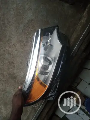 Head Lamp Ford Edge