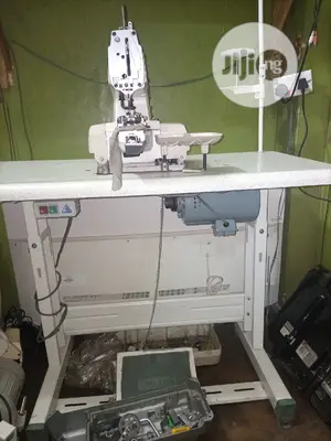 Two Lion Industrial Button Tacker