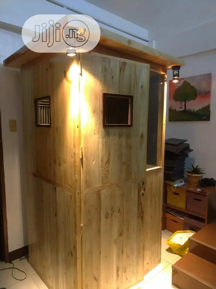 Live Studio Soundproof, Studio Padding