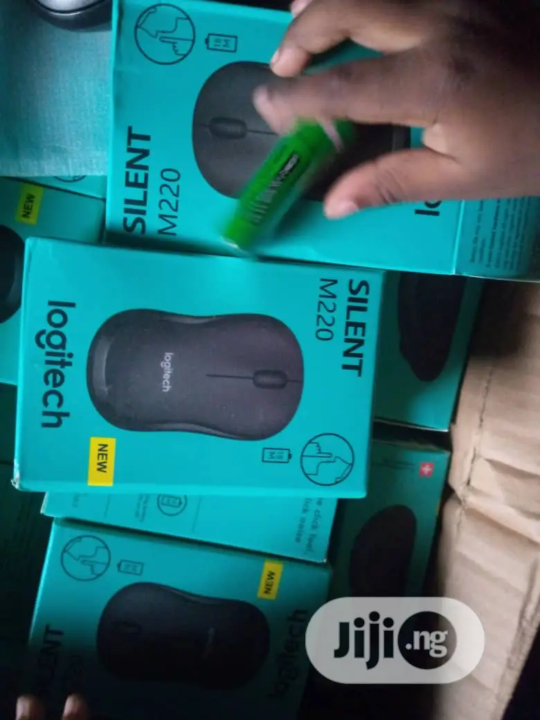 Logitech Wireless Mouse M220